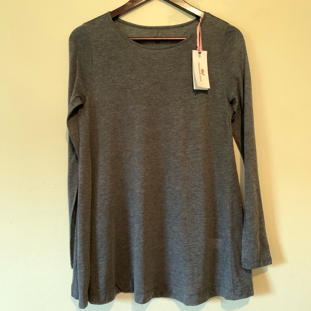 COPY - Vineyard Vines Long Sleeve Swing Tee NWT